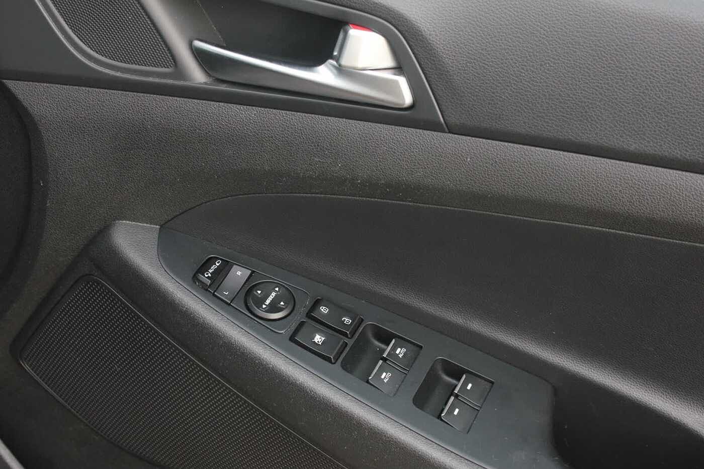 Used Hyundai TUCSON 2019 for sale - 76840670: Photo 17