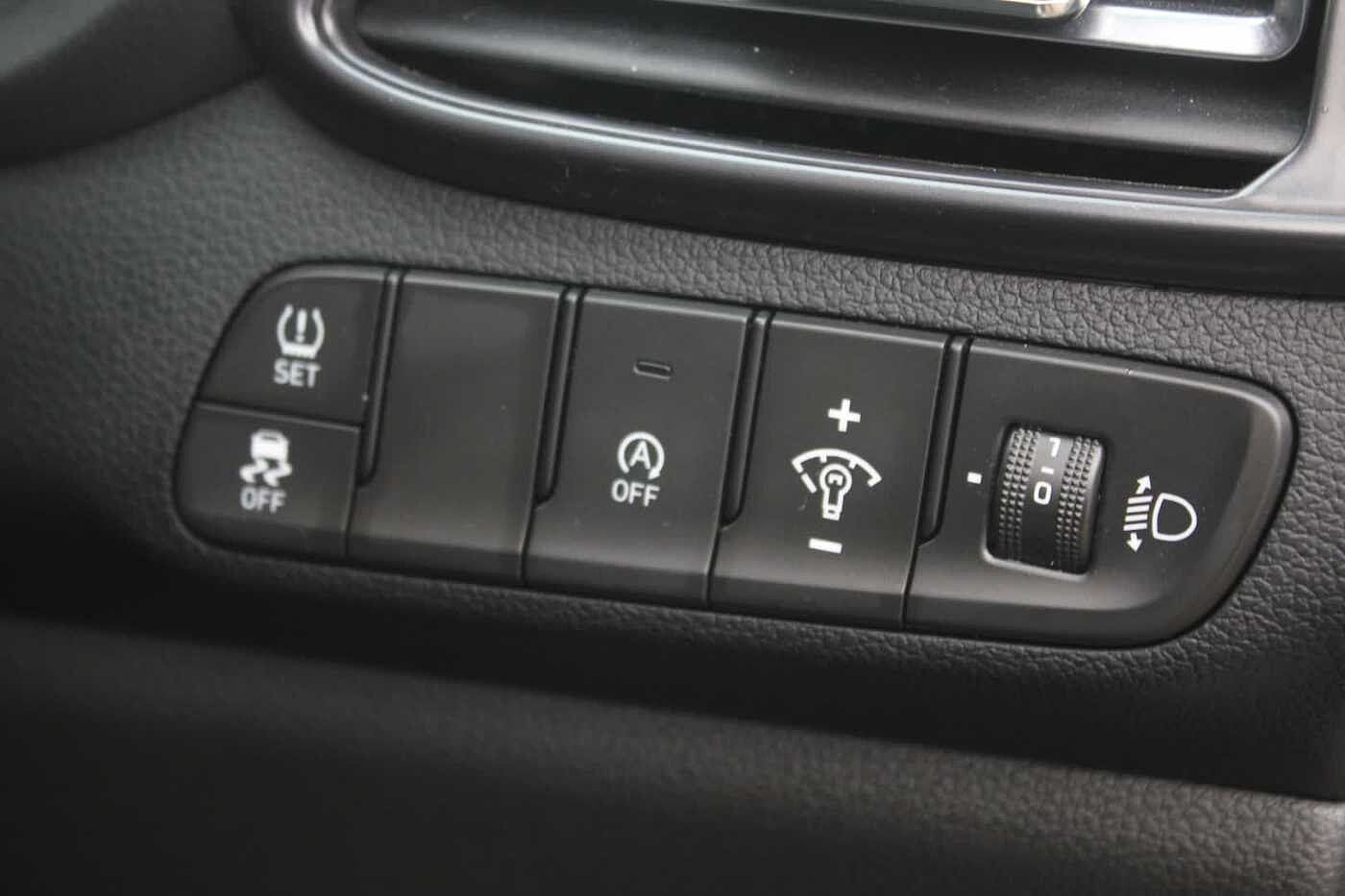 Used Hyundai i30 2021 for sale - 76840701: Photo 15