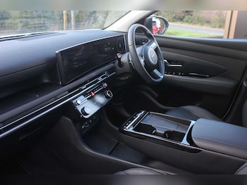 Used Hyundai TUCSON 2024 for sale - 77186300: Photo