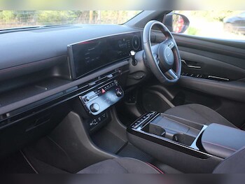 Used Hyundai TUCSON 2025 for sale - 76840688: Photo