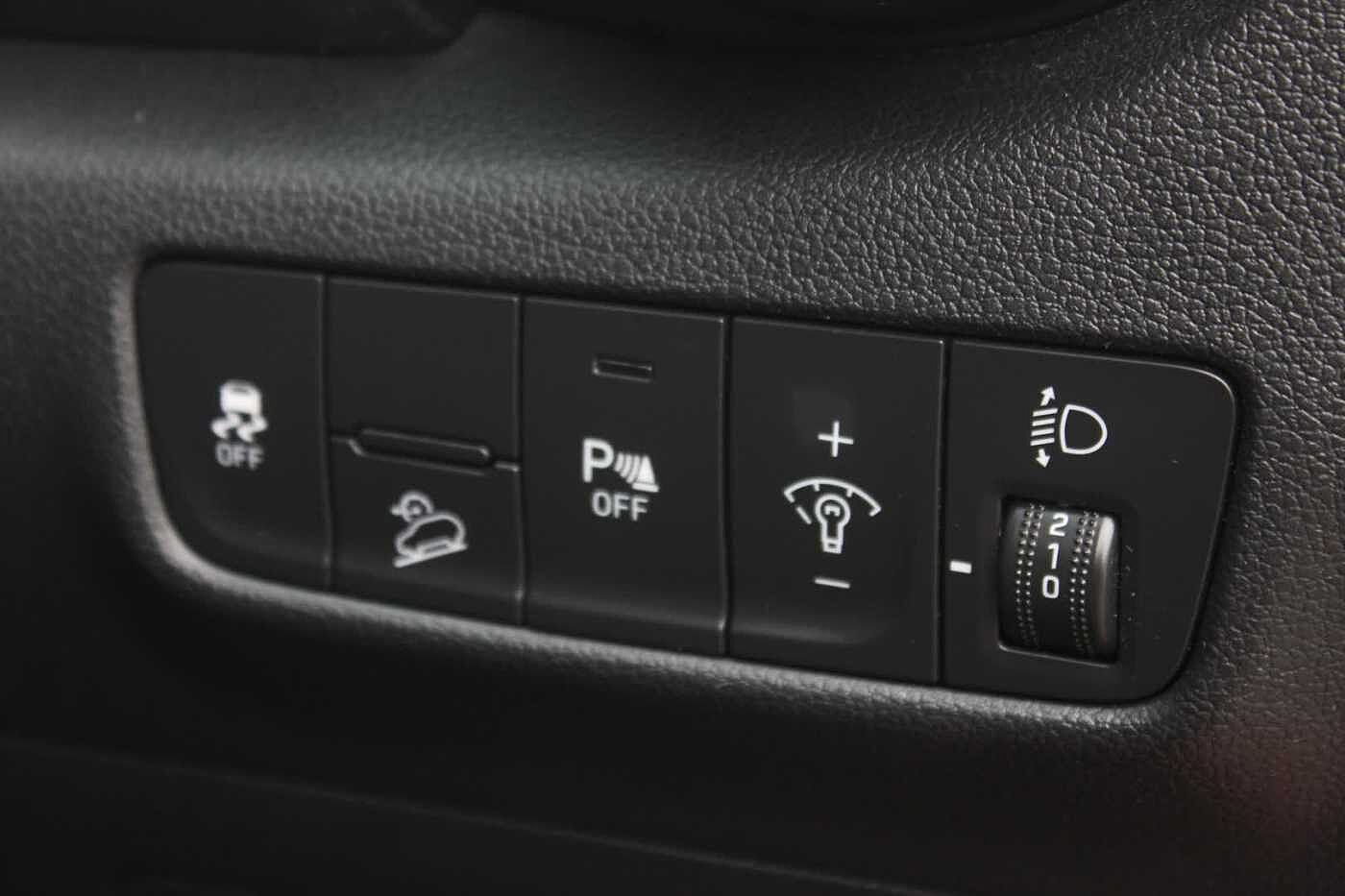 Used Hyundai KONA 2021 for sale - 76840703: Photo 19