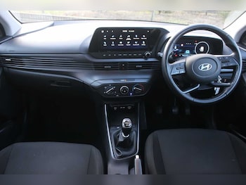 Used Hyundai i20 2025 for sale - 77198252: Photo