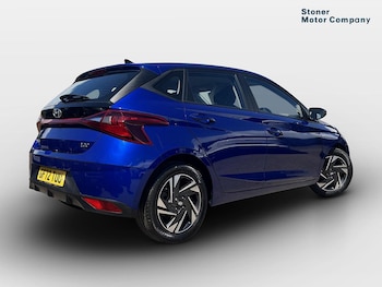 Used Hyundai i20 2022 for sale - 79031752: Photo