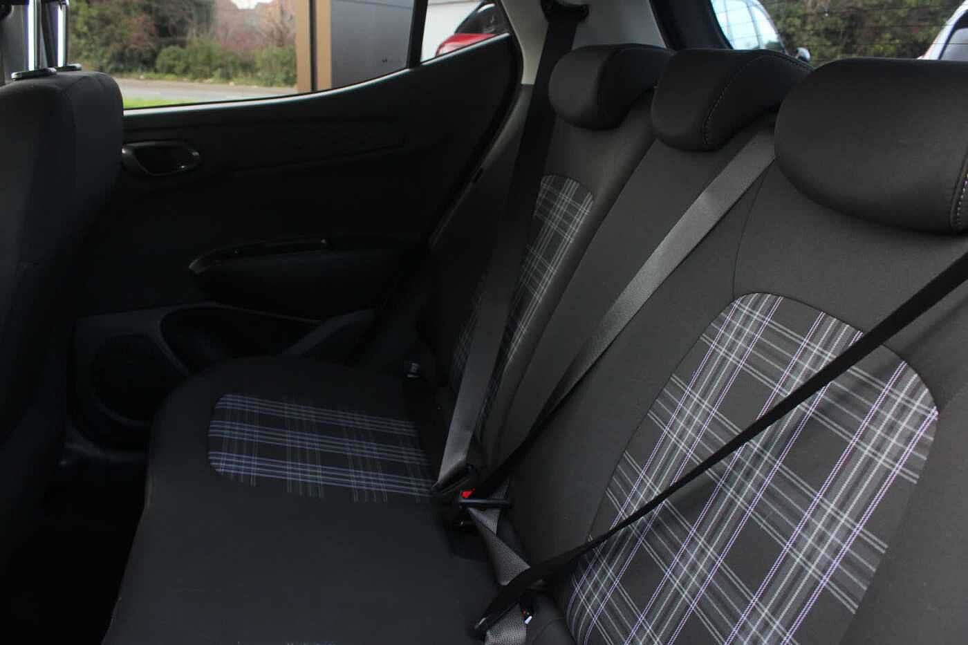 Used Hyundai i10 2024 for sale - 77160696: Photo 8