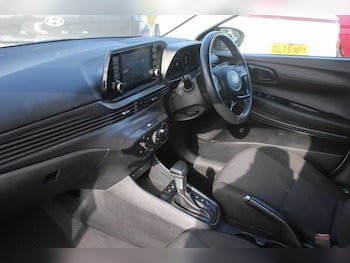 Used Hyundai i20 2022 for sale - 77762768: Photo