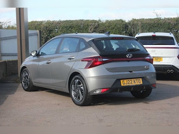 Used Hyundai i20 2022 for sale - 77762768: Photo