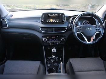 Used Hyundai TUCSON 2019 for sale - 76840696: Photo