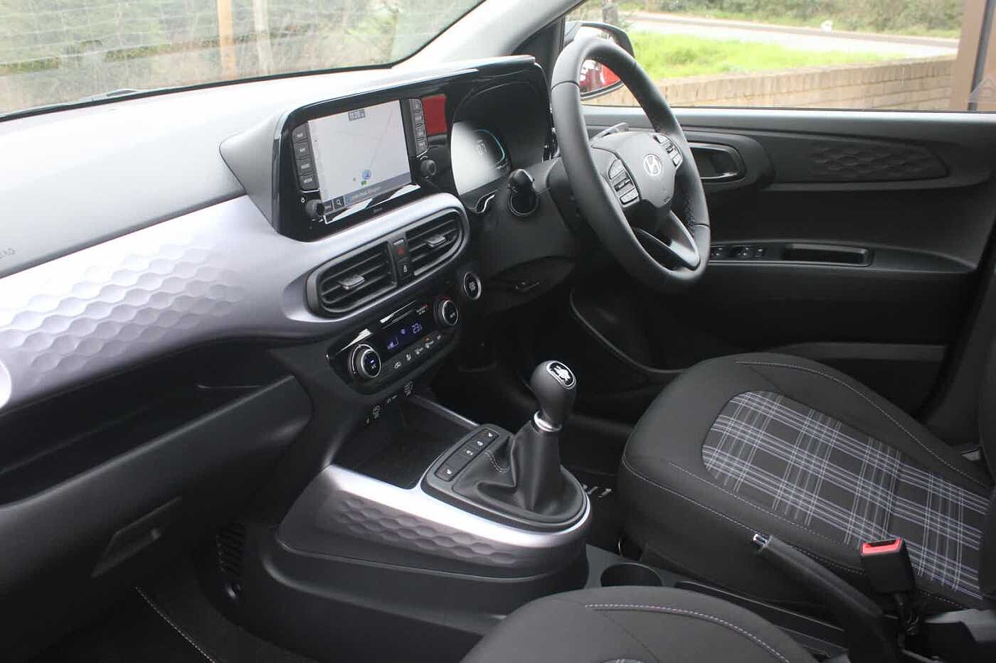 Used Hyundai i10 2025 for sale - 77636233: Photo 2