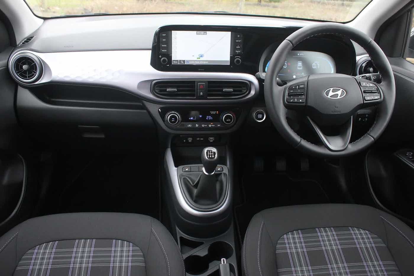 Used Hyundai i10 2025 for sale - 77636233: Photo 4
