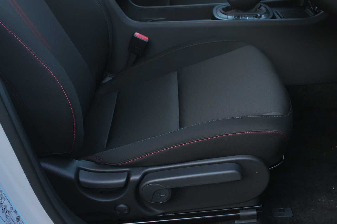 Used Hyundai KONA 2025 for sale - 76840691: Photo 16