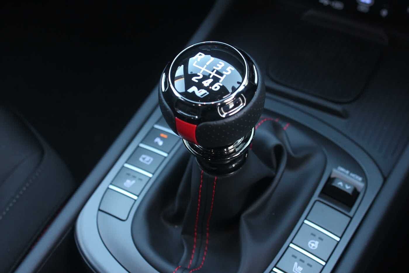 Used Hyundai KONA 2025 for sale - 76840691: Photo 30