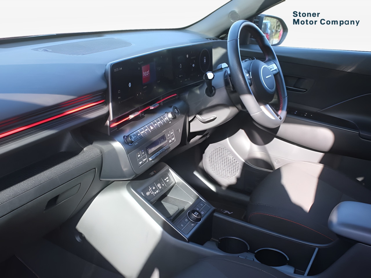 Used Hyundai KONA 2023 for sale - 76840673: Photo 2