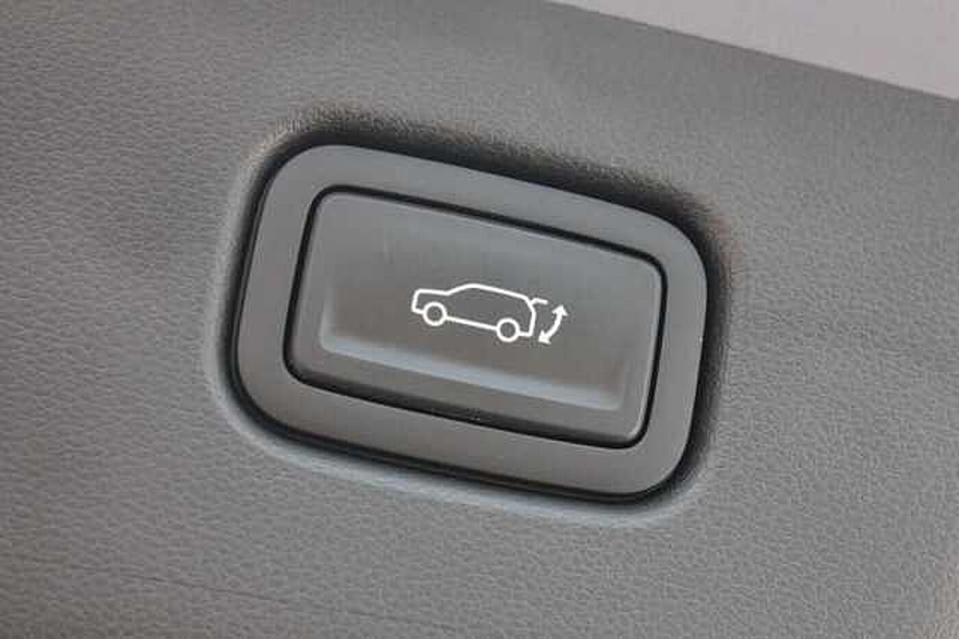 Used Hyundai KONA 2025 for sale - 76840676: Photo 12