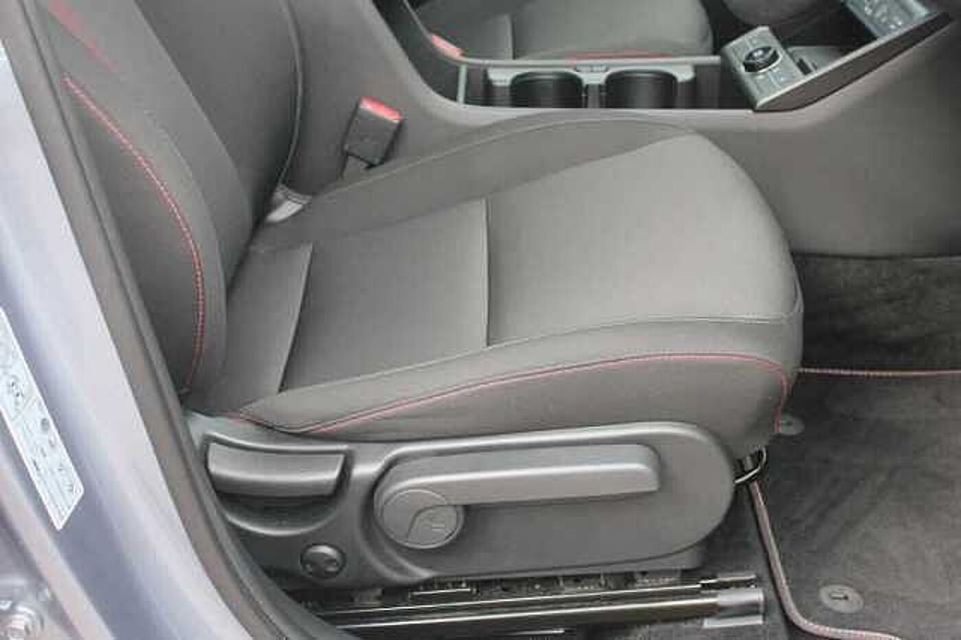 Used Hyundai KONA 2025 for sale - 76840676: Photo 18