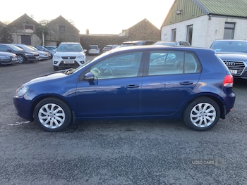 Used Volkswagen Golf 2009 for sale - 76500362: Photo