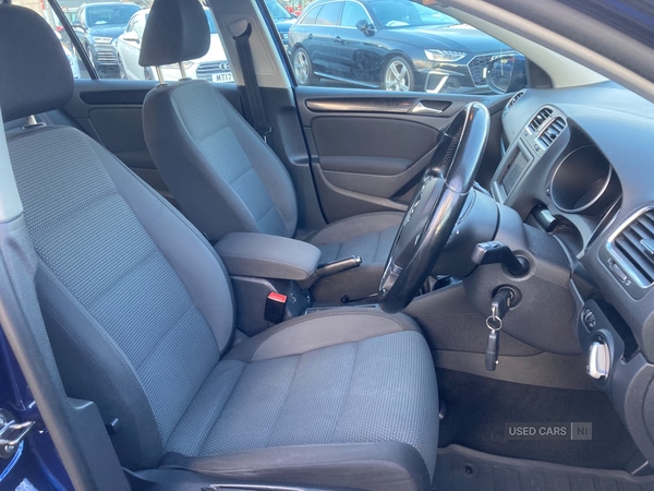 Used Volkswagen Golf 2009 for sale - 76500362: Photo 6