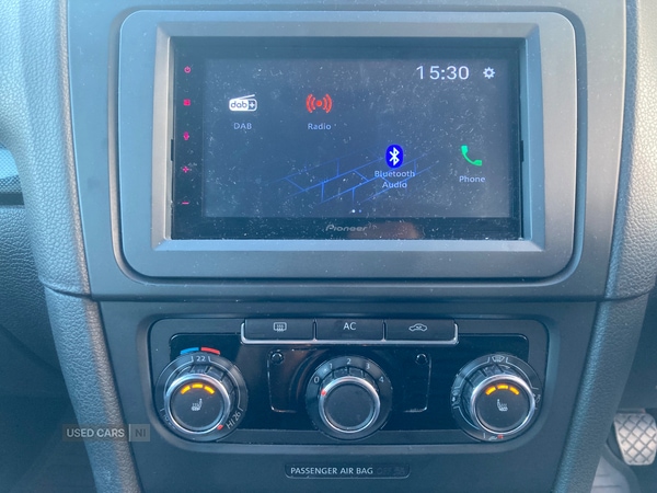 Used Volkswagen Golf 2009 for sale - 76500362: Photo 8