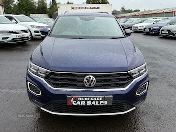 Used Volkswagen T-Roc 2019 for sale - 78760204: Photo