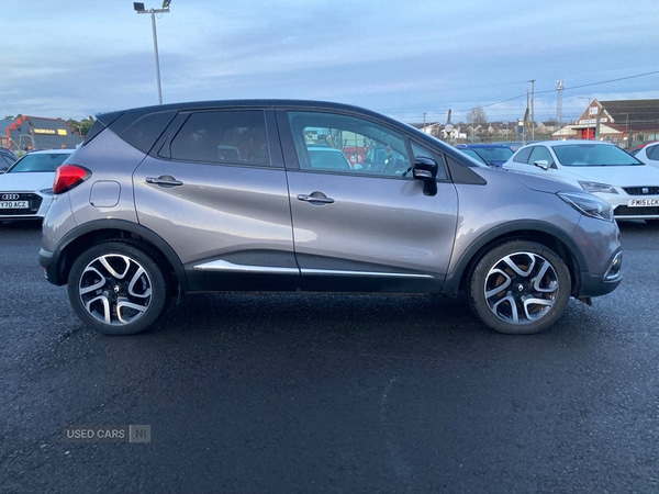 Used Renault Captur 2016 for sale - 76899755: Photo 2