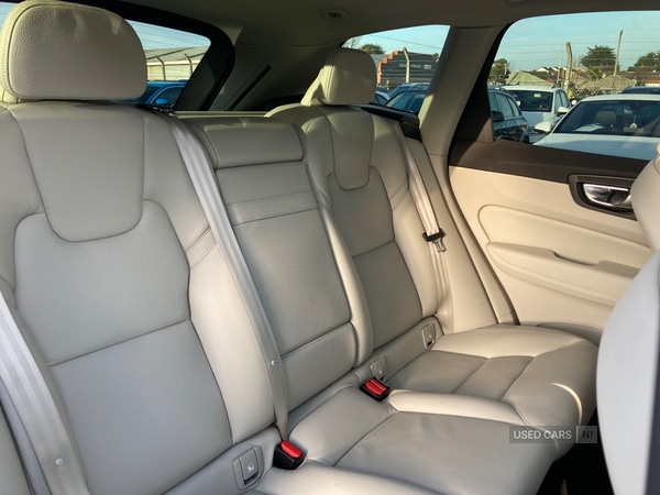Used Volvo XC60 2019 for sale - 76953730: Photo 11