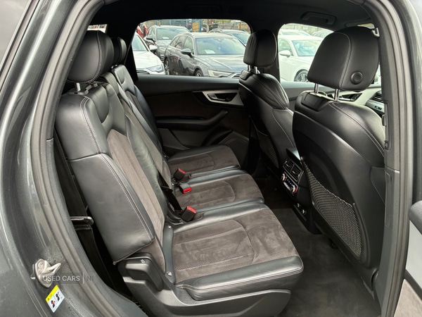 Used Audi Q7 2018 for sale - 77893401: Photo 15