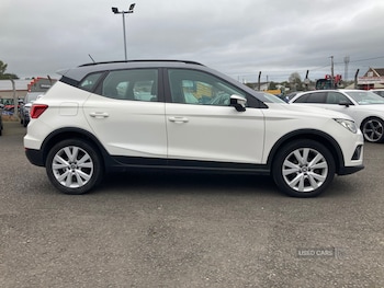 Used SEAT Arona 2018 for sale - 76977071: Photo