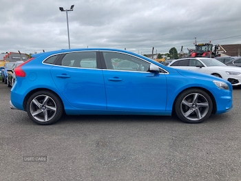 Used Volvo V40 2014 for sale - 79085063: Photo