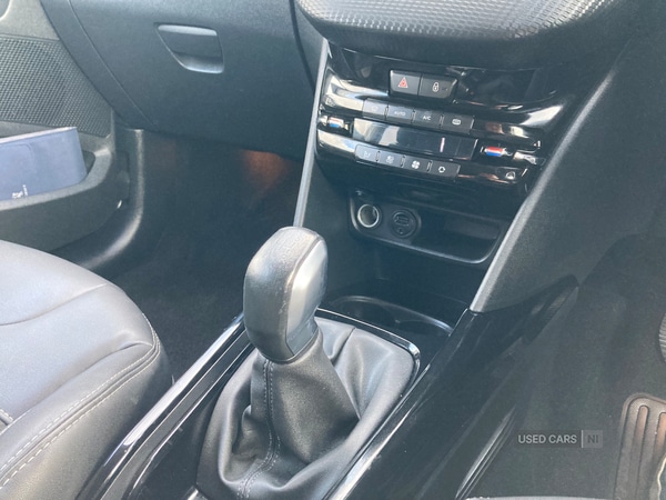 Used Peugeot 2008 2015 for sale - 77346059: Photo 12