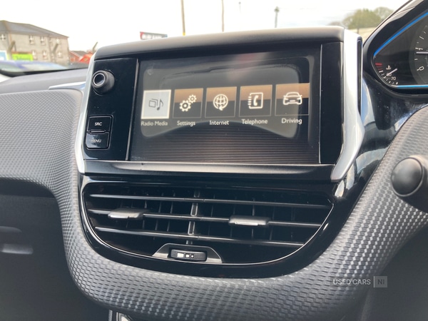 Used Peugeot 2008 2015 for sale - 77346059: Photo 13