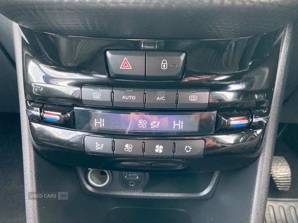 Used Peugeot 2008 2015 for sale - 77346059: Photo 14