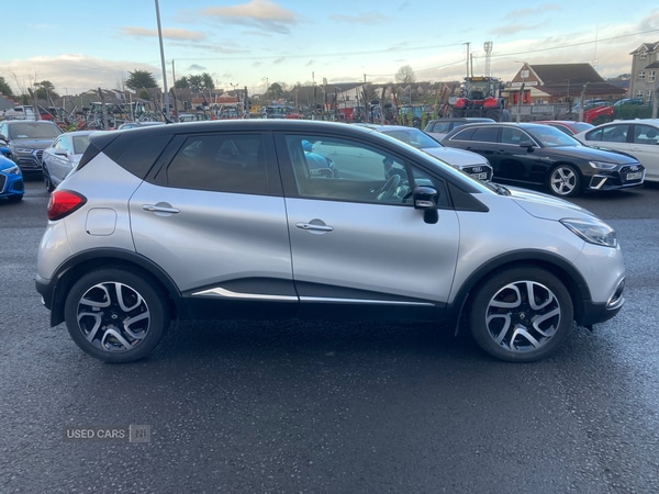 Used Renault Captur 2016 for sale - 76667661: Photo 2