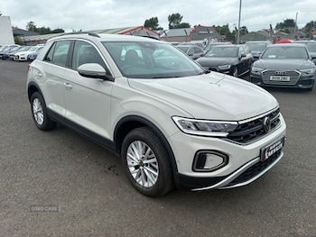 Used Volkswagen T-Roc 2023 for sale - 79304805: Photo