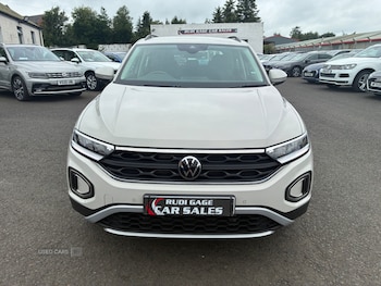 Used Volkswagen T-Roc 2023 for sale - 79304805: Photo