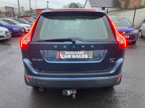 Used Volvo XC60 2010 for sale - 77497772: Photo 6