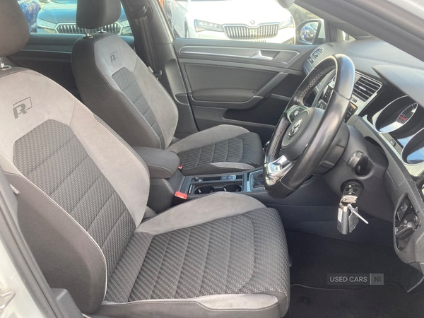 Used Volkswagen Golf 2017 for sale - 76850773: Photo 10