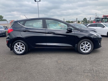 Used Ford Fiesta 2018 for sale - 76138909: Photo
