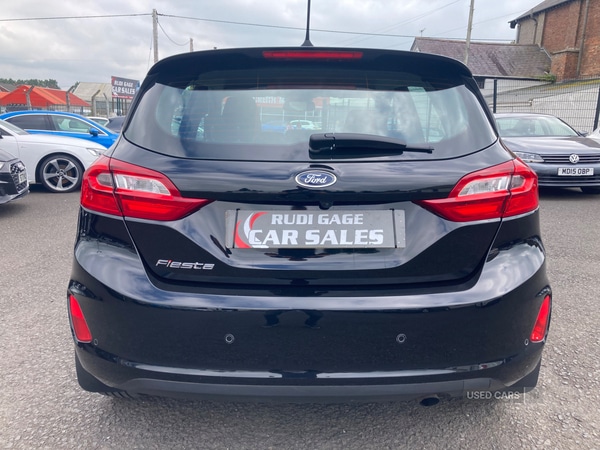 Used Ford Fiesta 2018 for sale - 76138909: Photo 7