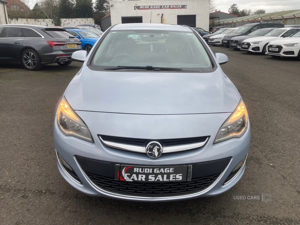 Used Vauxhall Astra 2014 for sale - 77426759: Photo 2