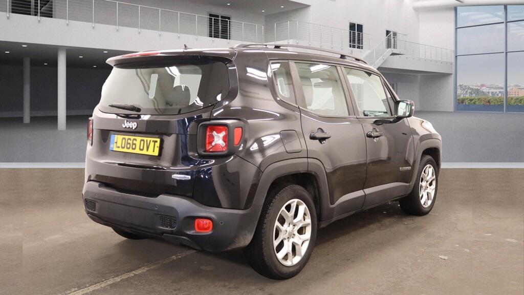 Used Jeep Renegade 2016 for sale - 76349410: Photo 4