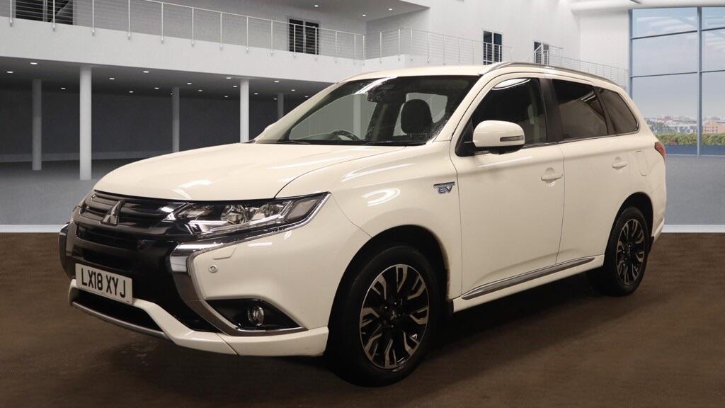 Used Mitsubishi Outlander 2018 for sale - 76349088: Photo 2