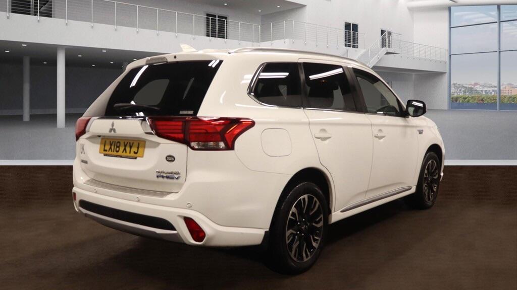 Used Mitsubishi Outlander 2018 for sale - 76349088: Photo 4