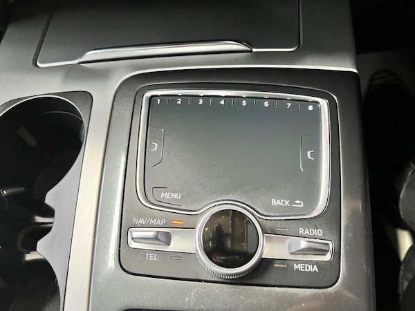 Used Audi Q7 2016 for sale - 73610849: Photo 40