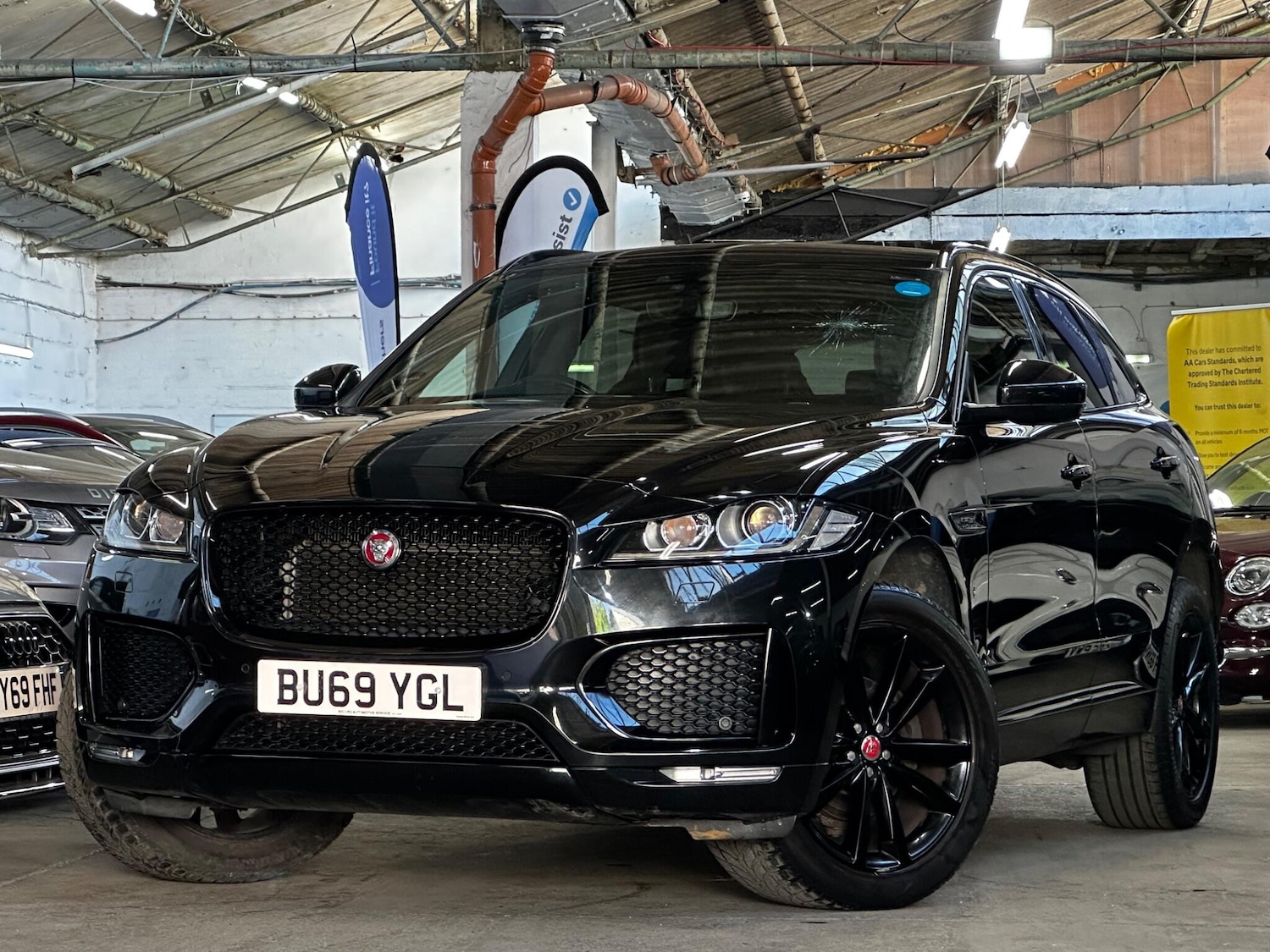 Jaguar F-Pace