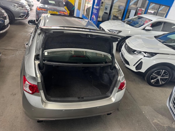 Used Honda Accord 2010 for sale - 75687240: Photo 32