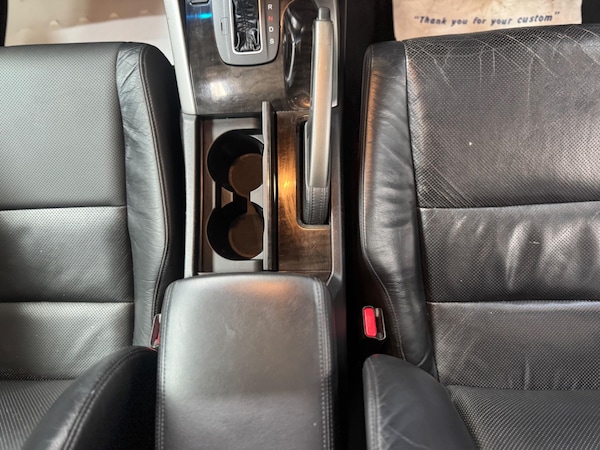 Used Honda Accord 2010 for sale - 75687240: Photo 38