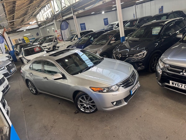 Used Honda Accord 2010 for sale - 75687240: Photo 8
