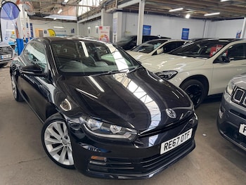 Used Volkswagen Scirocco 2017 for sale - 76485764: Photo