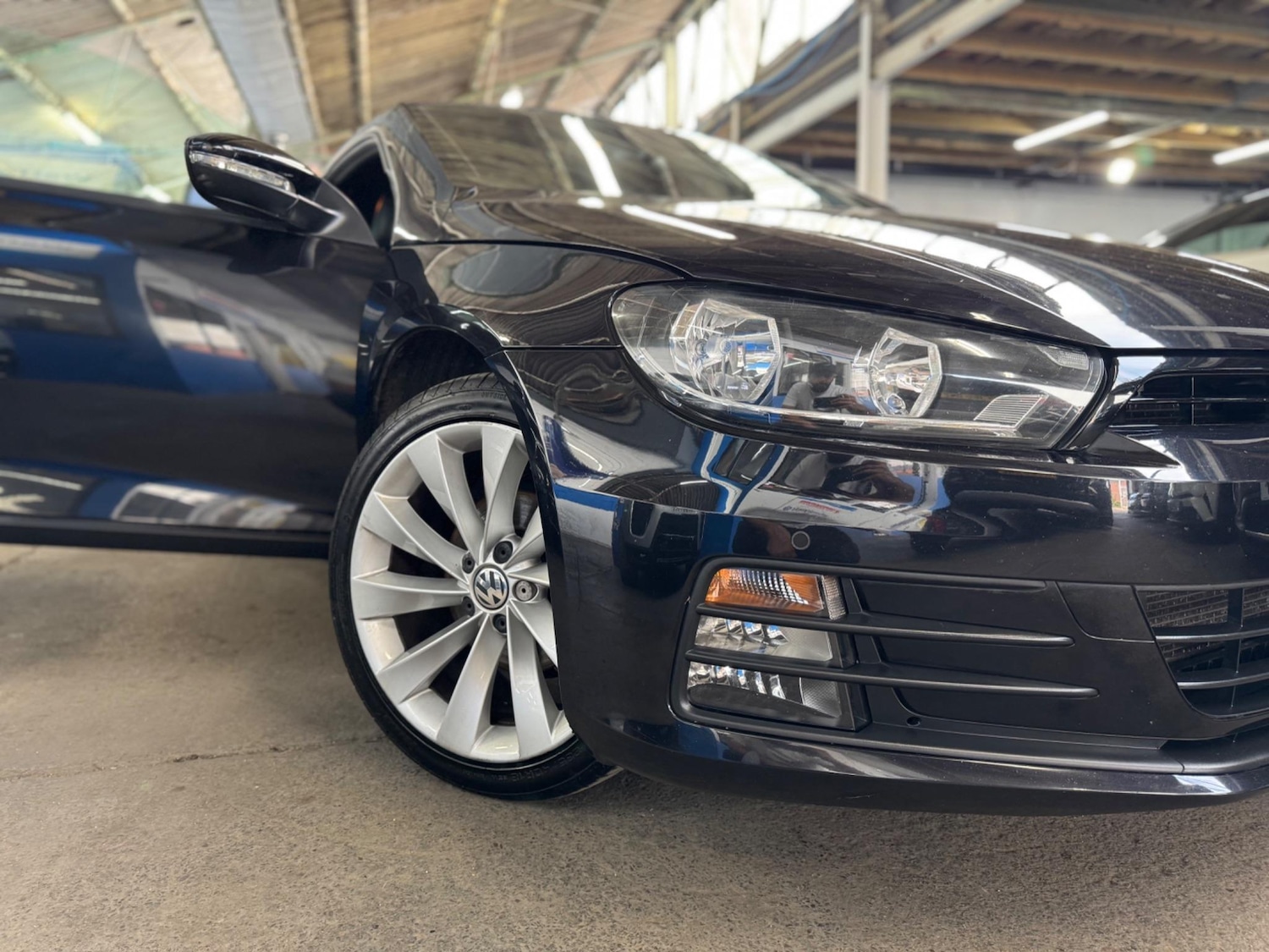 Used Volkswagen Scirocco 2017 for sale - 76485764: Photo 5