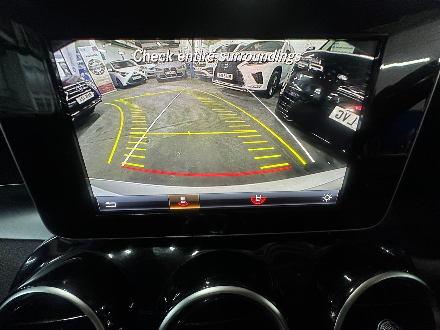 Used Mercedes-Benz C Class 2015 for sale - 76562428: Photo 15