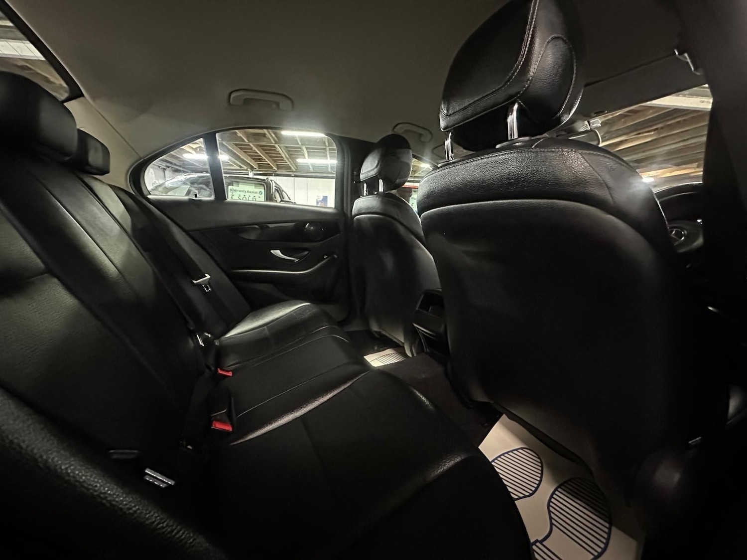 Used Mercedes-Benz C Class 2015 for sale - 76562428: Photo 29